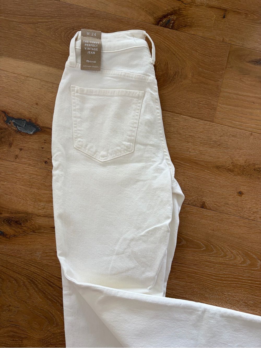 Madewell High-Rise Curvy Perfect Vintage White Straight Jeans